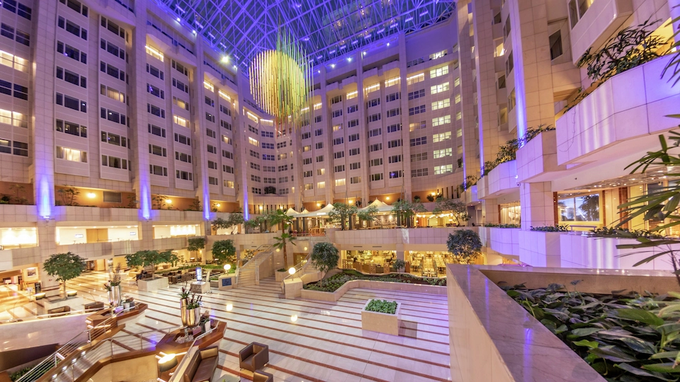 Atrium lobby at Hilton Prague Atrium
